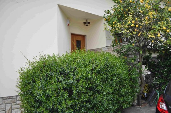 casa indipendente in vendita a Forte dei Marmi