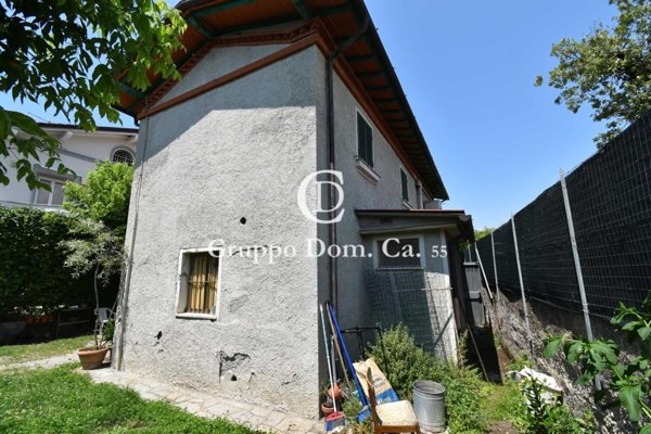 casa indipendente in vendita a Forte dei Marmi