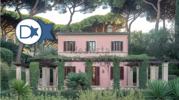 casa indipendente in vendita a Forte dei Marmi in zona Roma Imperiale