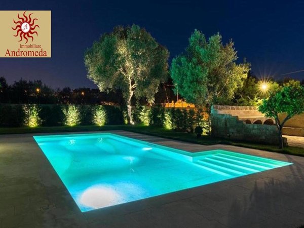 casa indipendente in vendita a Forte dei Marmi