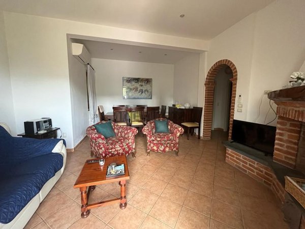 casa indipendente in vendita a Forte dei Marmi