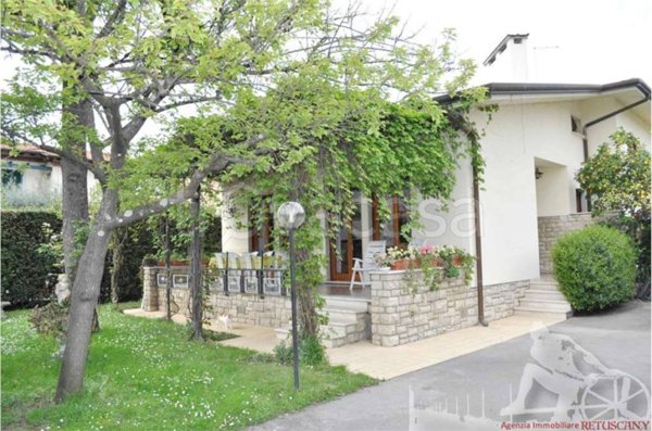 casa indipendente in vendita a Forte dei Marmi