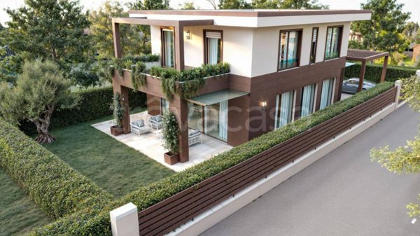 casa indipendente in vendita a Forte dei Marmi