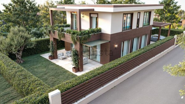 casa indipendente in vendita a Forte dei Marmi