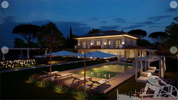 casa indipendente in vendita a Forte dei Marmi in zona Vittoria Apuana