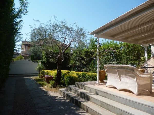 appartamento in vendita a Forte dei Marmi