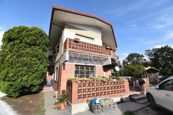 casa indipendente in vendita a Forte dei Marmi