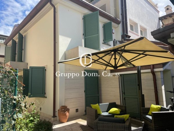appartamento in vendita a Forte dei Marmi