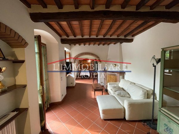 casa indipendente in vendita a Forte dei Marmi