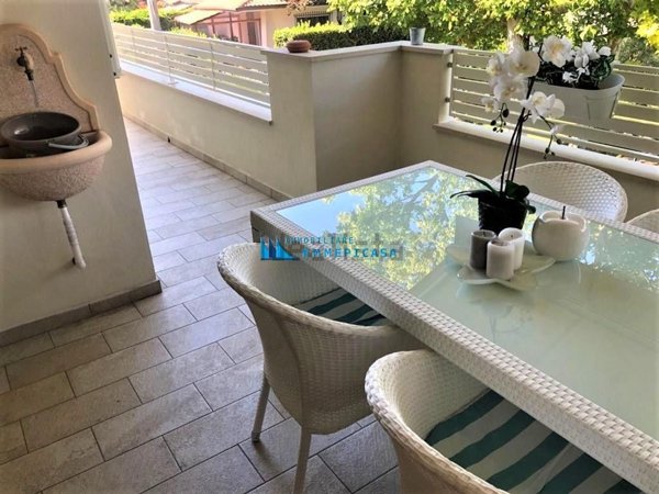 appartamento in vendita a Forte dei Marmi