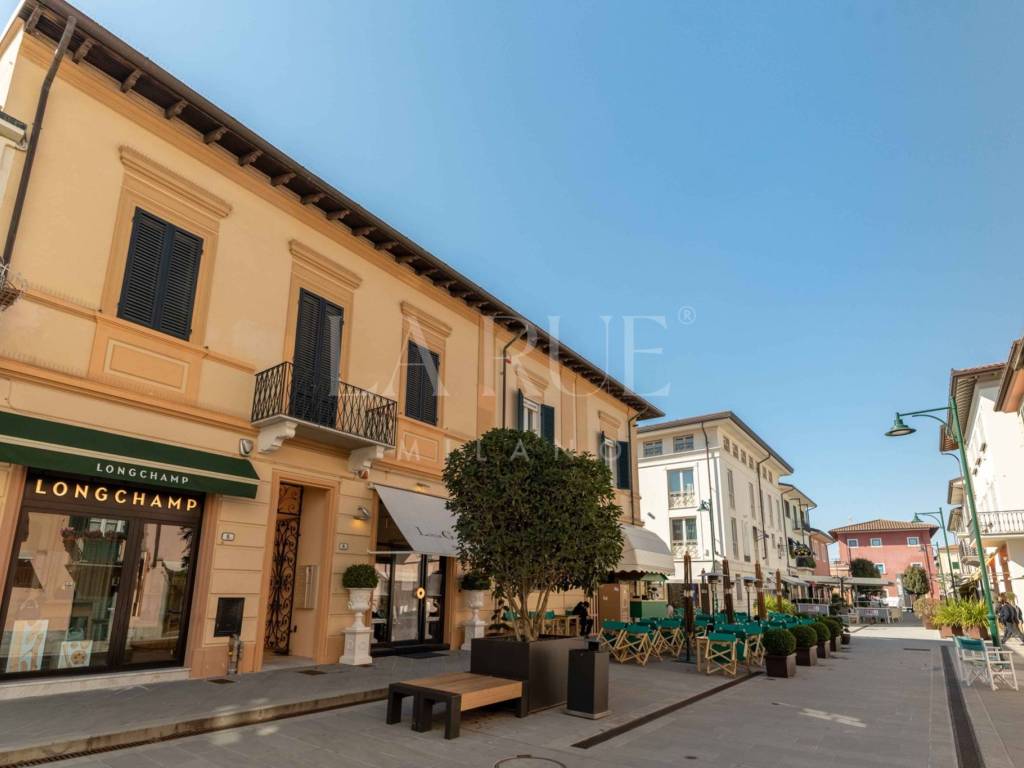 appartamento in vendita a Forte dei Marmi