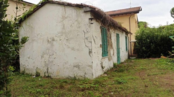 casa indipendente in vendita a Forte dei Marmi