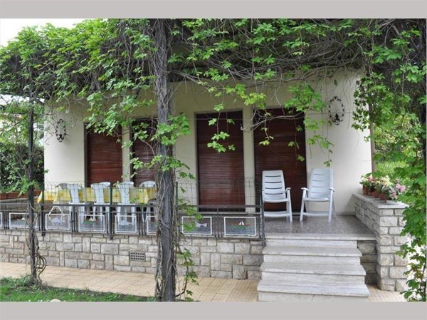 casa indipendente in vendita a Forte dei Marmi