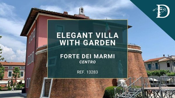 casa indipendente in vendita a Forte dei Marmi in zona Vittoria Apuana