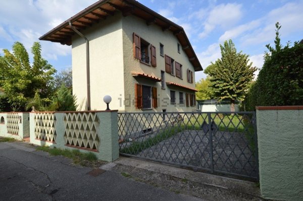 casa indipendente in vendita a Forte dei Marmi
