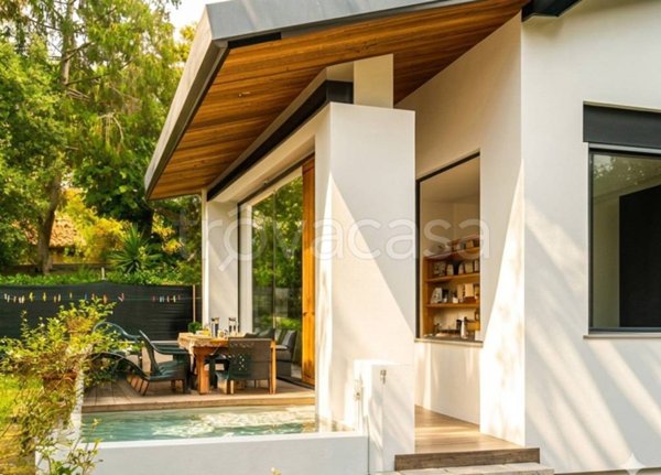 casa indipendente in vendita a Forte dei Marmi
