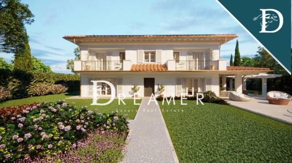 casa indipendente in vendita a Forte dei Marmi in zona Vittoria Apuana