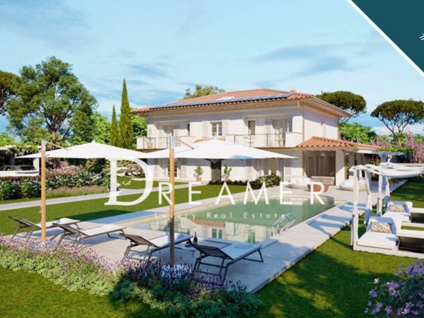 casa indipendente in vendita a Forte dei Marmi in zona Vittoria Apuana