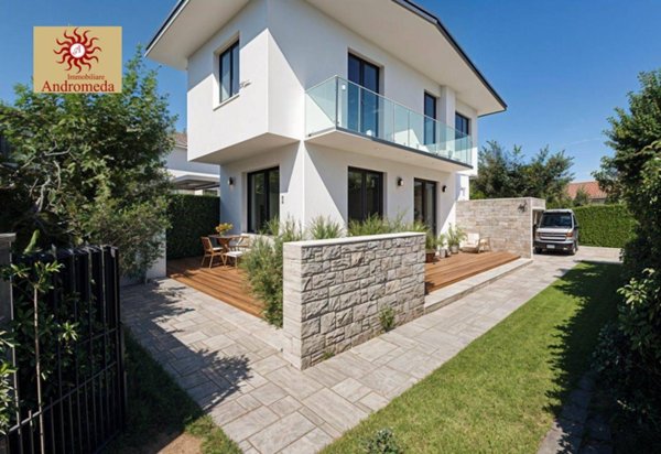 casa indipendente in vendita a Forte dei Marmi