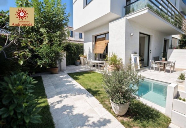 casa indipendente in vendita a Forte dei Marmi