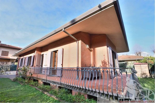 casa indipendente in vendita a Forte dei Marmi