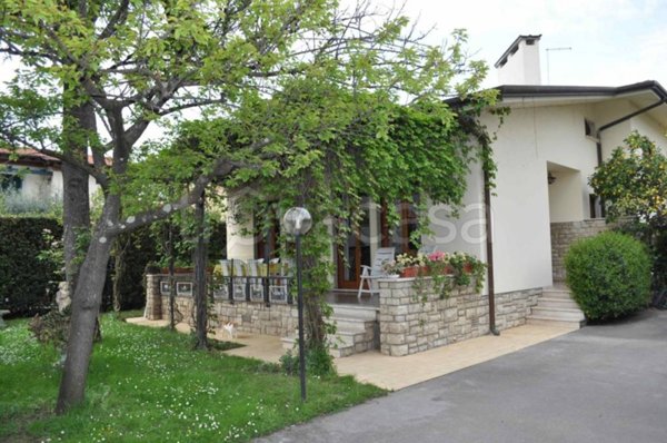 casa indipendente in vendita a Forte dei Marmi