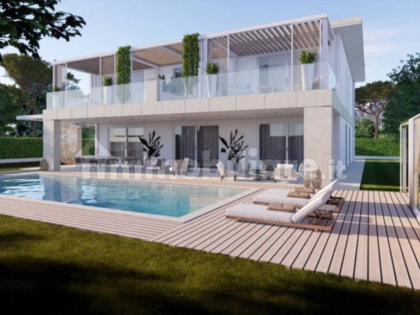 casa indipendente in vendita a Forte dei Marmi in zona Vittoria Apuana
