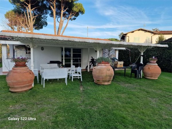 appartamento in vendita a Forte dei Marmi