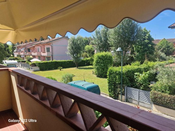 casa indipendente in vendita a Forte dei Marmi in zona Vittoria Apuana