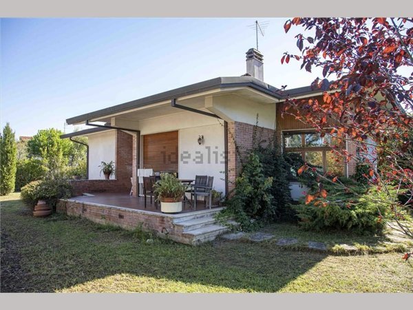casa indipendente in vendita a Forte dei Marmi
