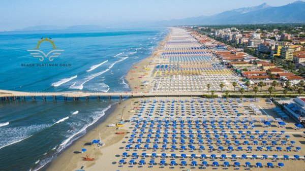 negozio in vendita a Forte dei Marmi