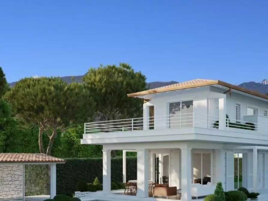 casa indipendente in vendita a Forte dei Marmi in zona Vittoria Apuana