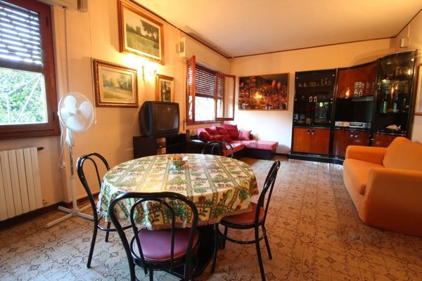 casa indipendente in vendita a Forte dei Marmi