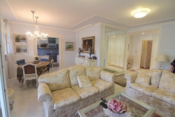 appartamento in vendita a Forte dei Marmi