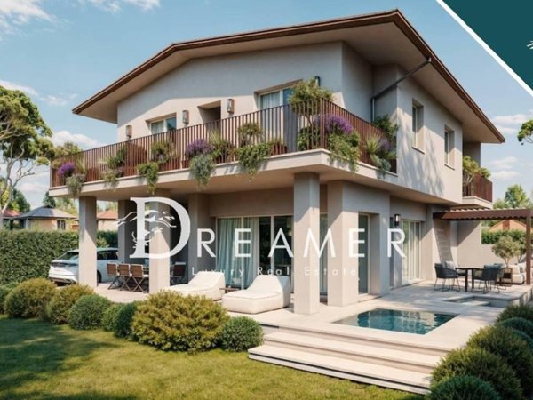 casa indipendente in vendita a Forte dei Marmi