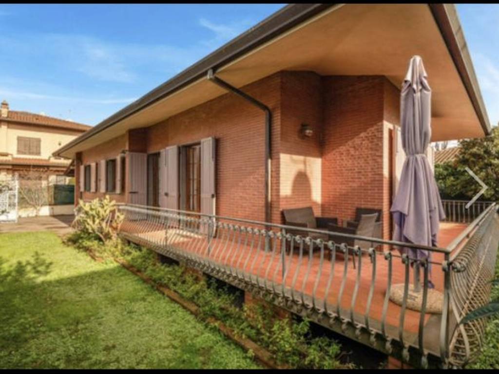 casa indipendente in vendita a Forte dei Marmi