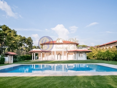 casa indipendente in vendita a Forte dei Marmi