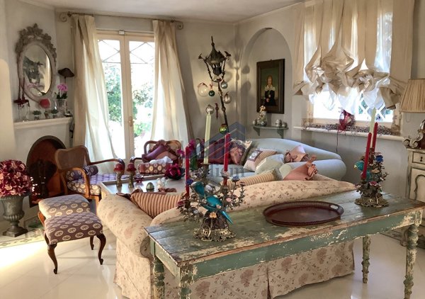 casa indipendente in vendita a Forte dei Marmi