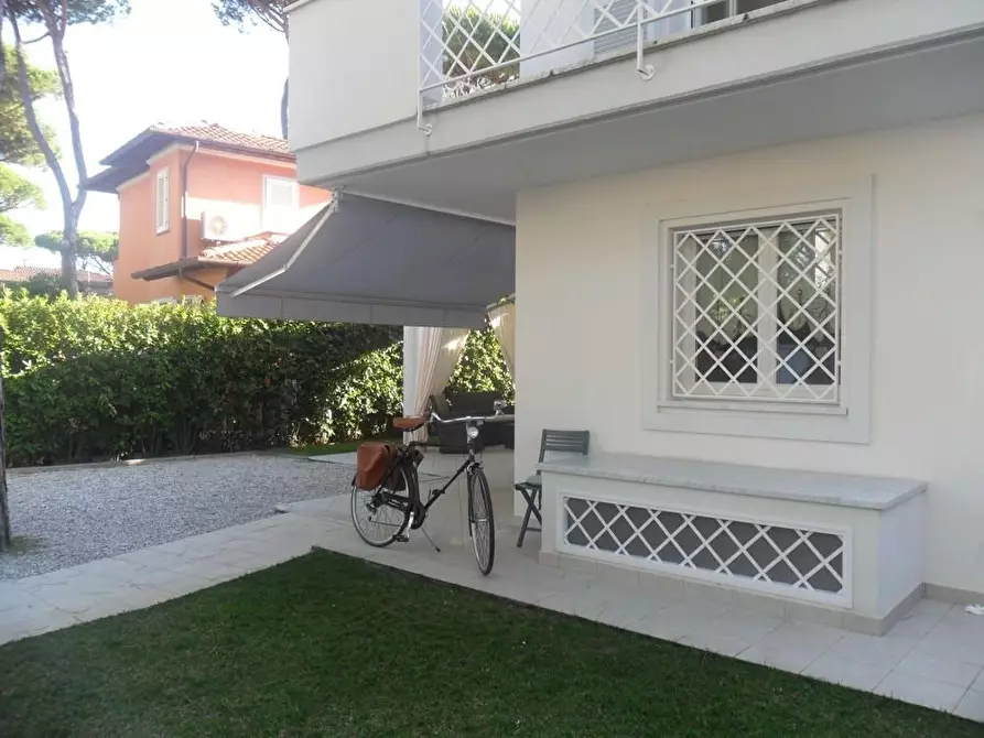 casa indipendente in vendita a Forte dei Marmi