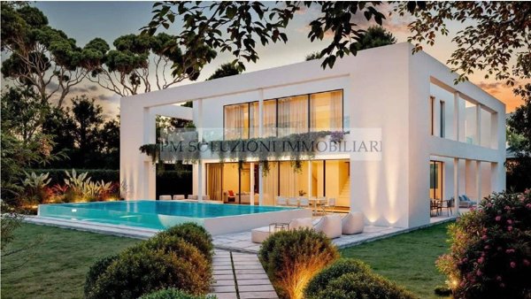 casa indipendente in vendita a Forte dei Marmi