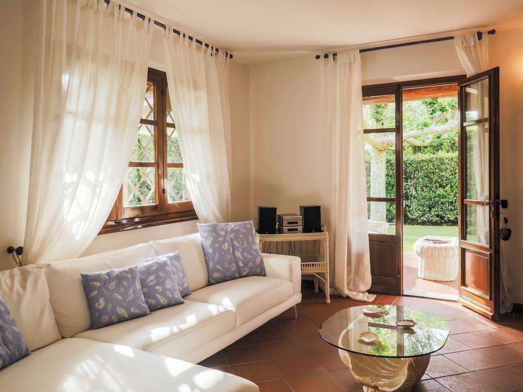 casa indipendente in vendita a Forte dei Marmi