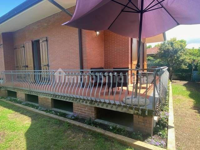 casa indipendente in vendita a Forte dei Marmi