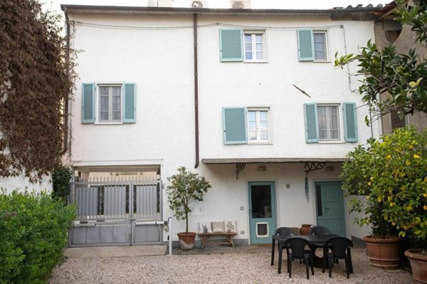 casa indipendente in vendita a Forte dei Marmi