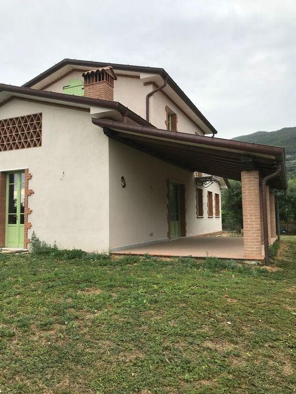 casa indipendente in vendita a Forte dei Marmi