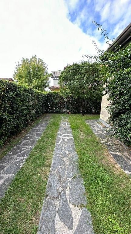 casa indipendente in vendita a Forte dei Marmi