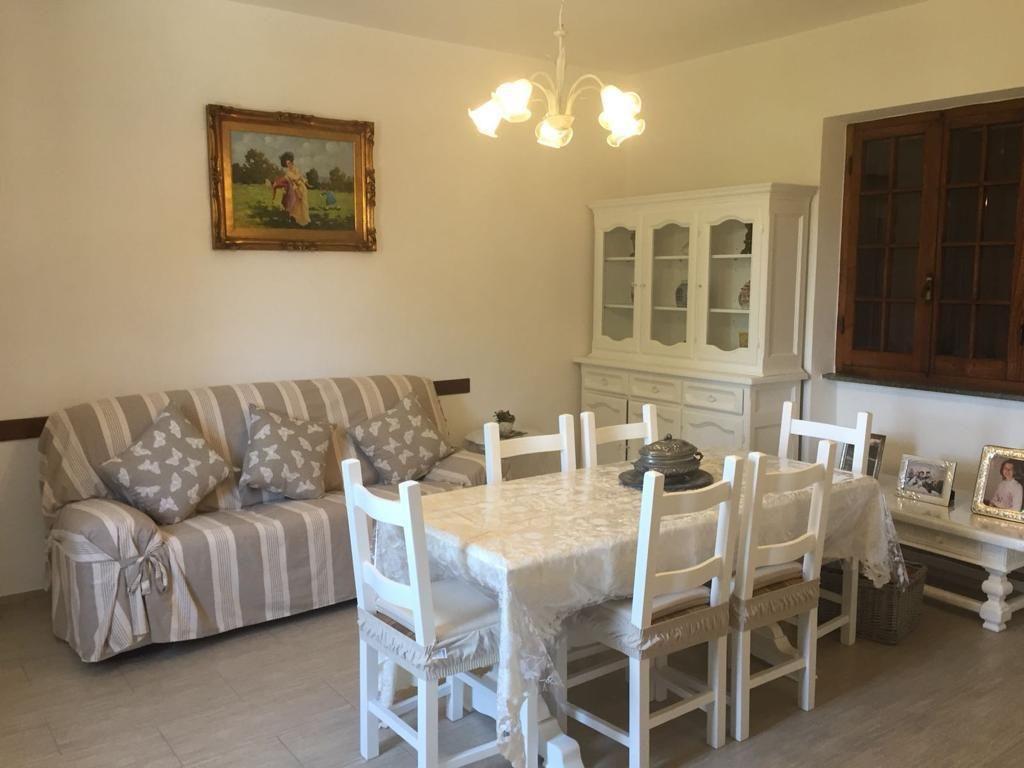 casa indipendente in vendita a Forte dei Marmi in zona Vittoria Apuana