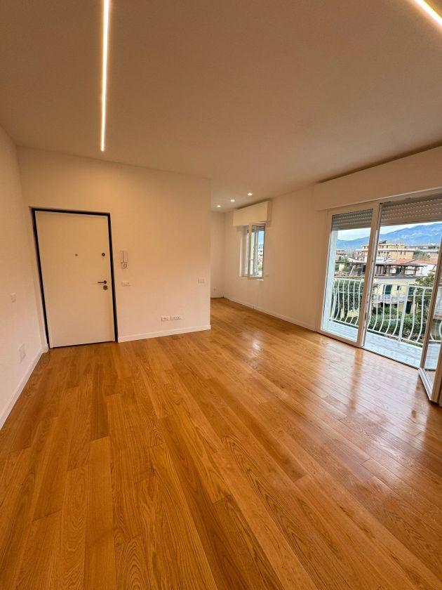 appartamento in vendita a Forte dei Marmi