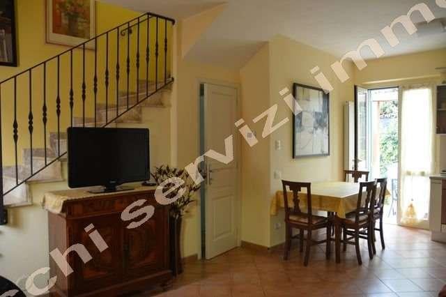 casa indipendente in vendita a Forte dei Marmi