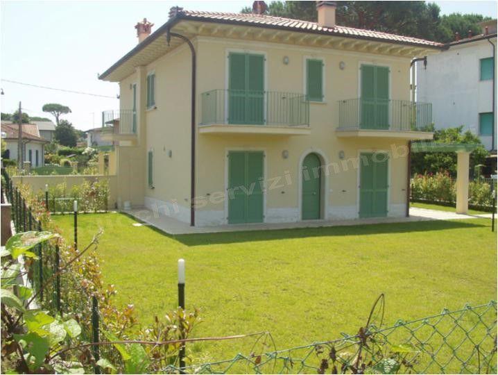 casa indipendente in vendita a Forte dei Marmi