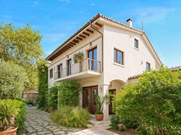 appartamento in vendita a Forte dei Marmi in zona Vittoria Apuana